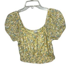American Eagle Flowered Crop Top. Size XS.